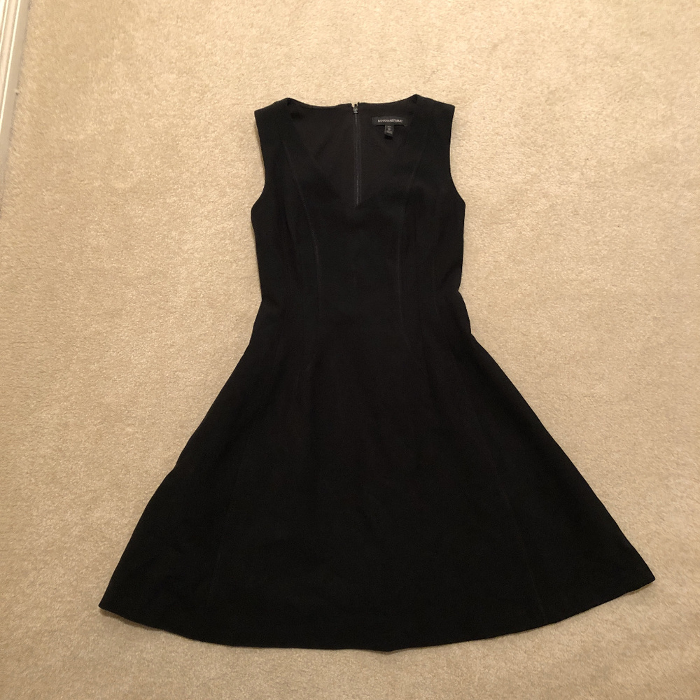 Banana Republic Black short dress petite